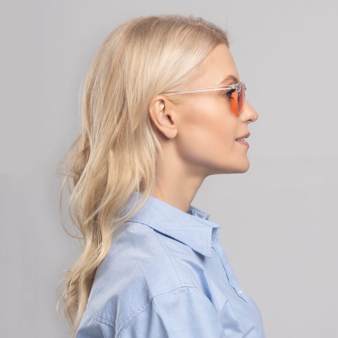 kobiece antyniebieskie okulary transparent z pomarańczowymi szkłami coralguard pomagające zasnąć podczas pełni