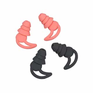 Zatyczki do uszu Trisilence Różowe i grafitowe zatyczki do uszu Biohac Trisilence obok siebie, podkreślające dostępne kolory oraz ergonomiczny design i wygodę użytkowania